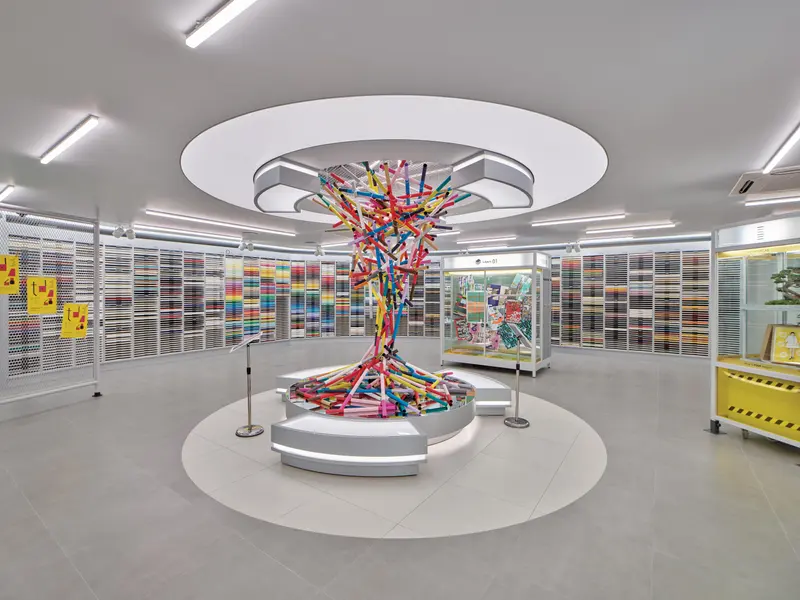 THE PAPER LAB